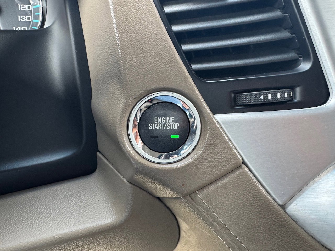 2019 GMC Yukon SLT - Photo 27