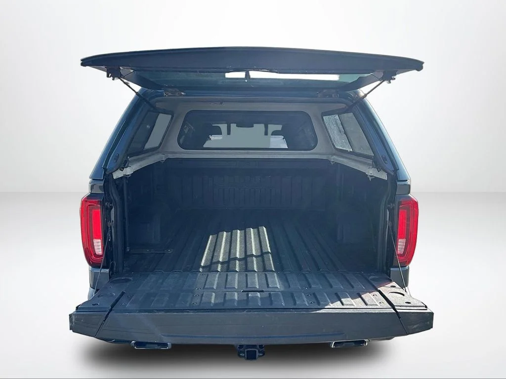 Used 2020 Blue GMC Denali image 19