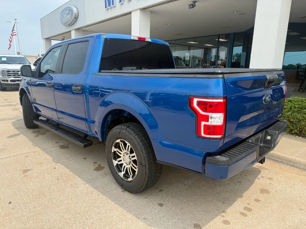 Used 2018 Lightning Blue Ford XL image 10