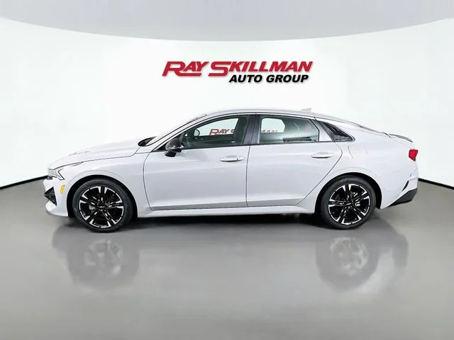 Used 2023 Gray Kia GT-Line image 4