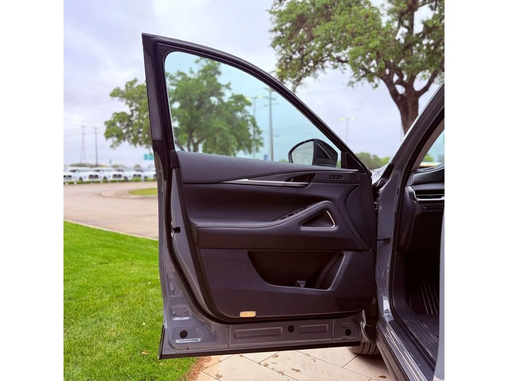 New 2026 Harbor Gray INFINITI Luxe AWD image 19