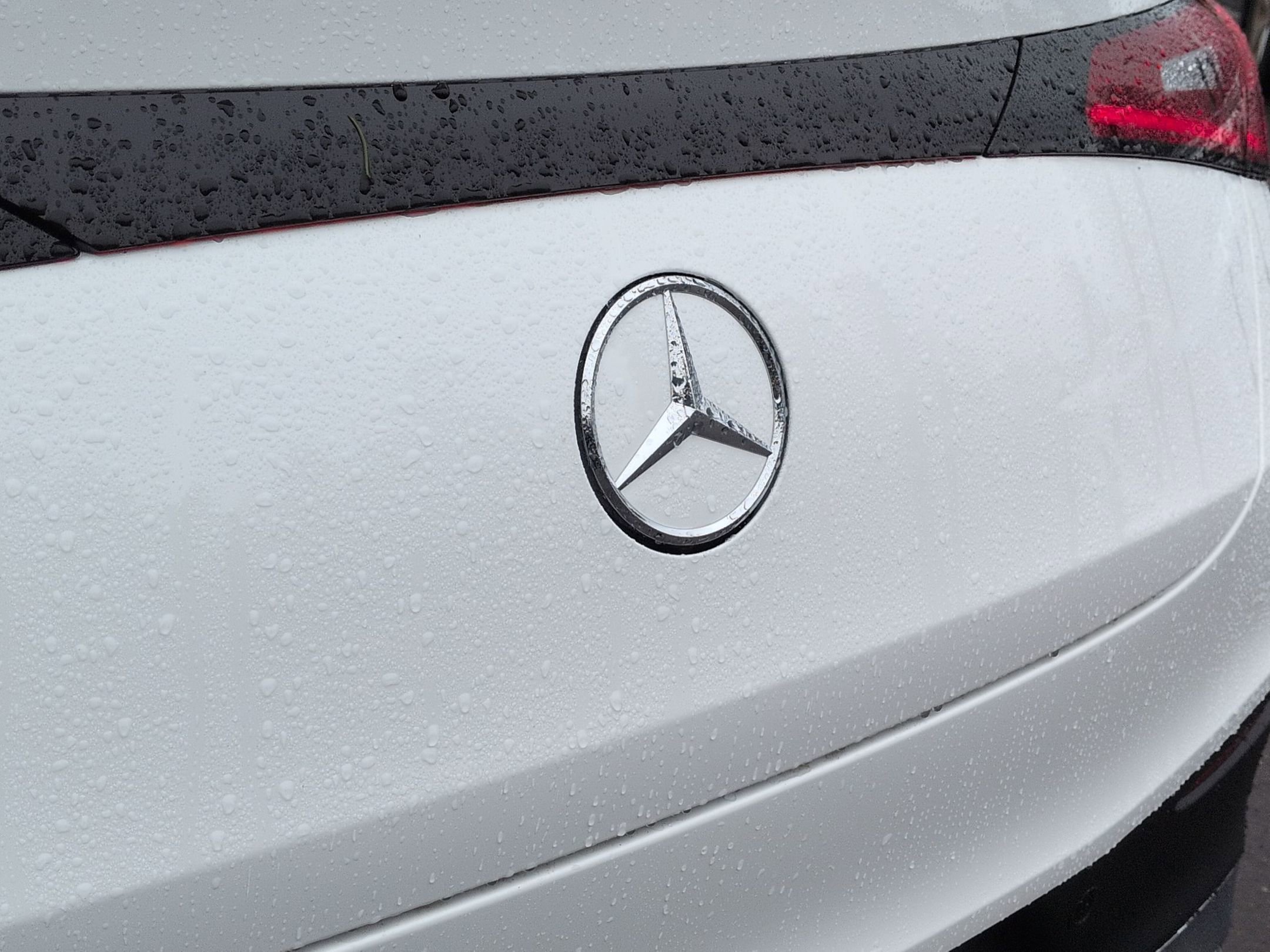 New 2026 Polar White Mercedes-Benz GLC 300 image 47