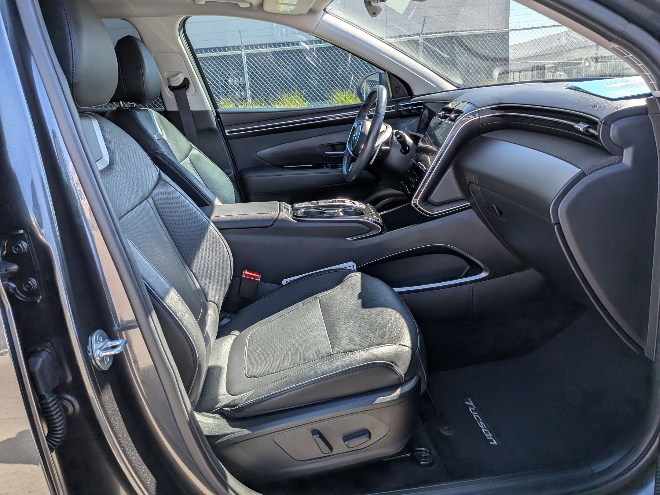 2023 Hyundai Tucson Limited - Photo 28