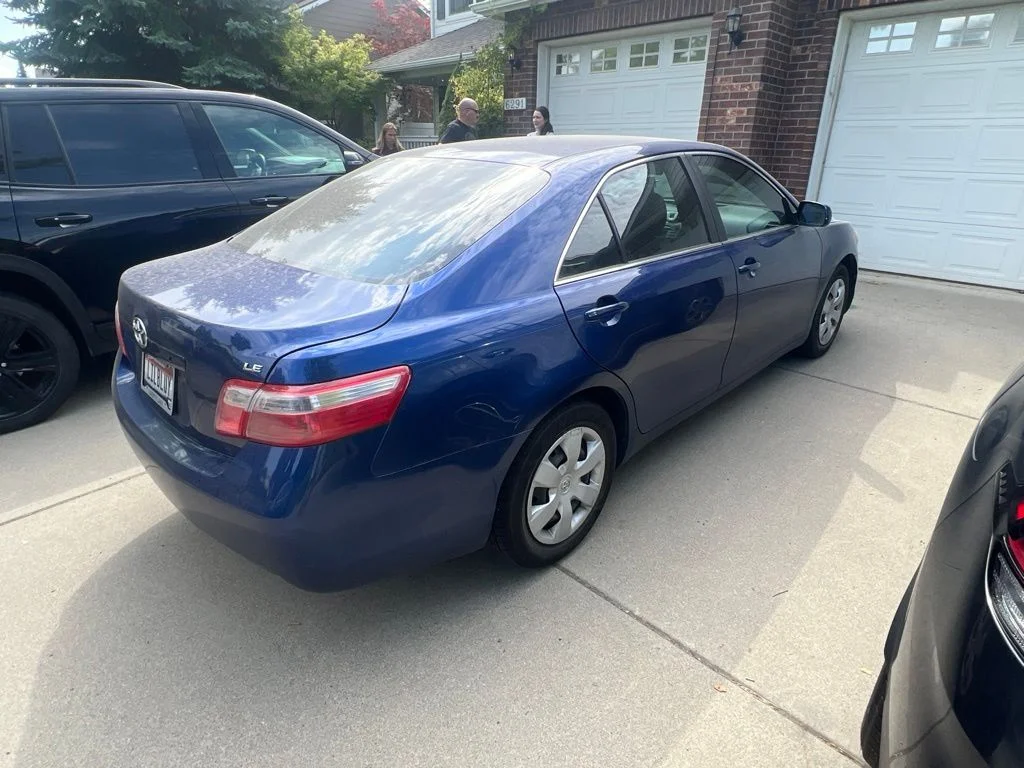 Used 2007 Blue Toyota  image 2