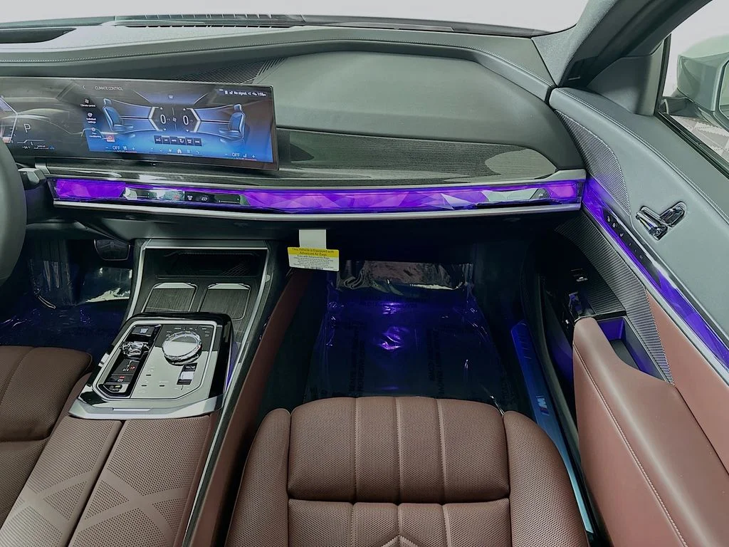 2026 BMW 7 Series 760i - Photo 28