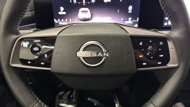 Used 2025 Deep Ocean Blue Pearl/Super Black Nissan SL image 16