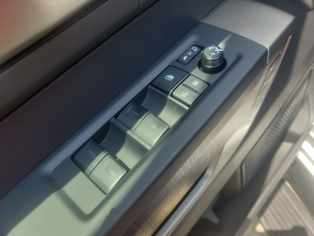 New 2026  Toyota Platinum image 13