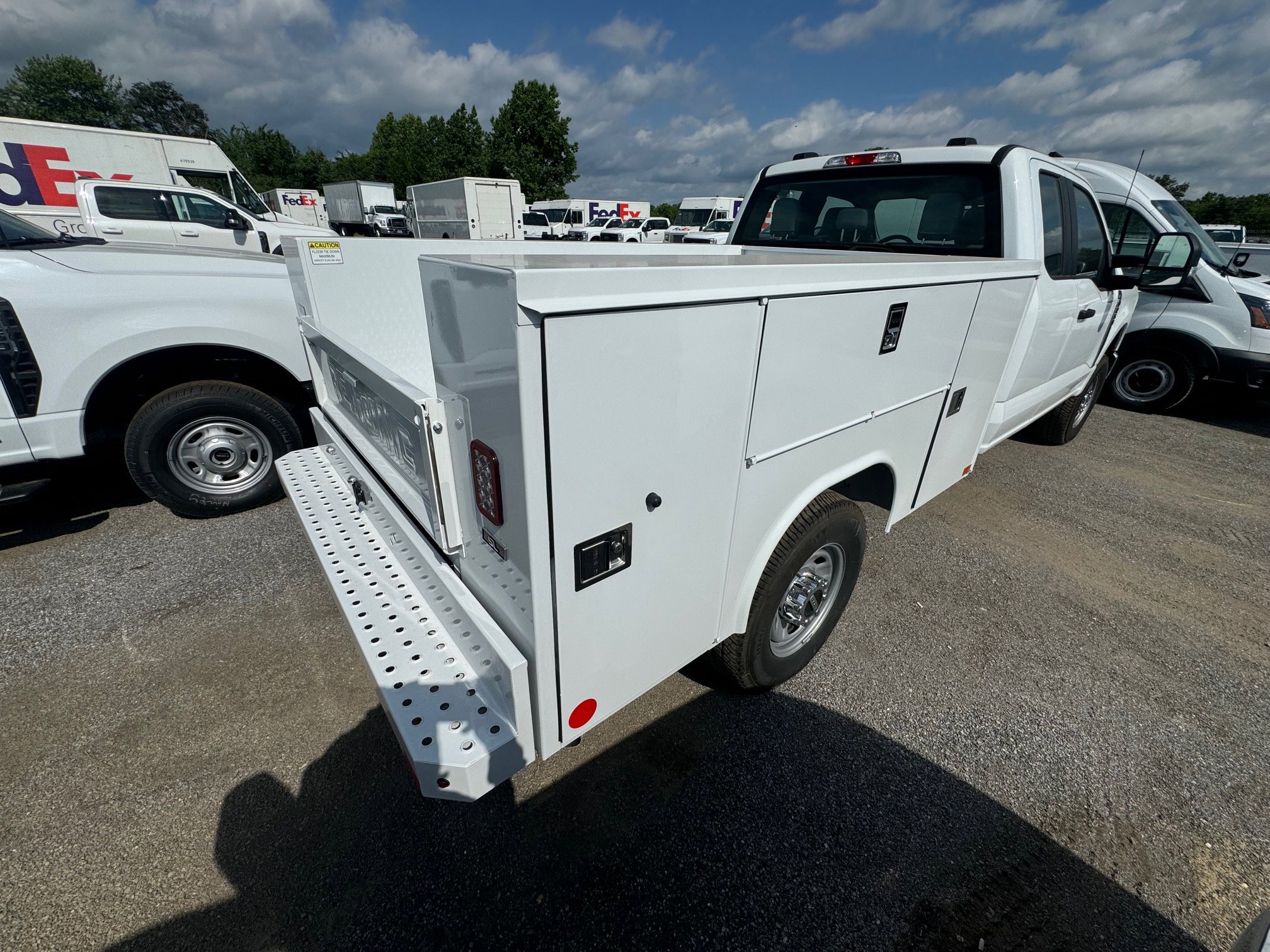 New 2025 Oxford White Ford F-250® XL image 21