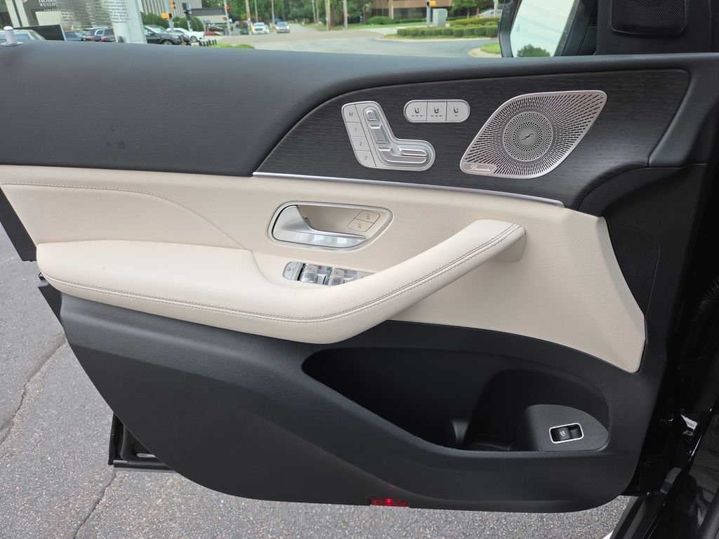 2026 Mercedes-Benz GLS Base - Photo 19