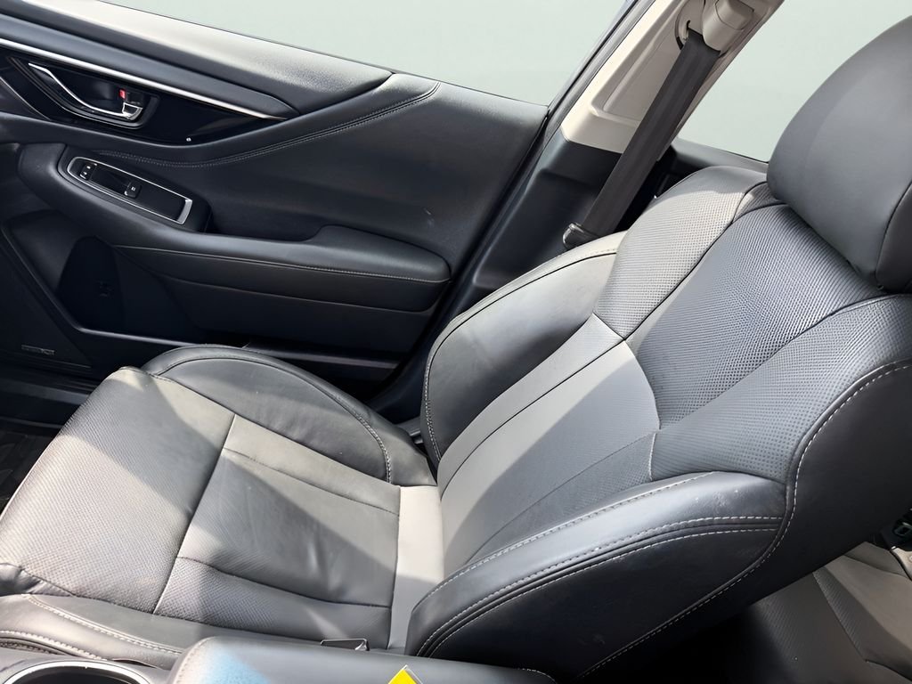 Used 2022 Magnetite Gray Metallic Subaru Limited image 27