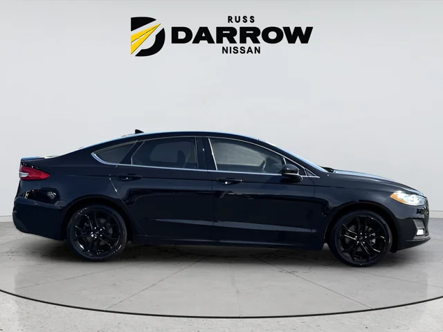 Used 2019 Black Ford SE image 7