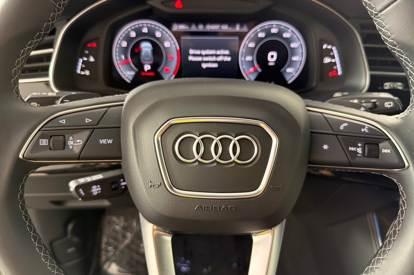 Used 2025 Carrara White Audi Premium Plus 55 TFSI quattro image 23