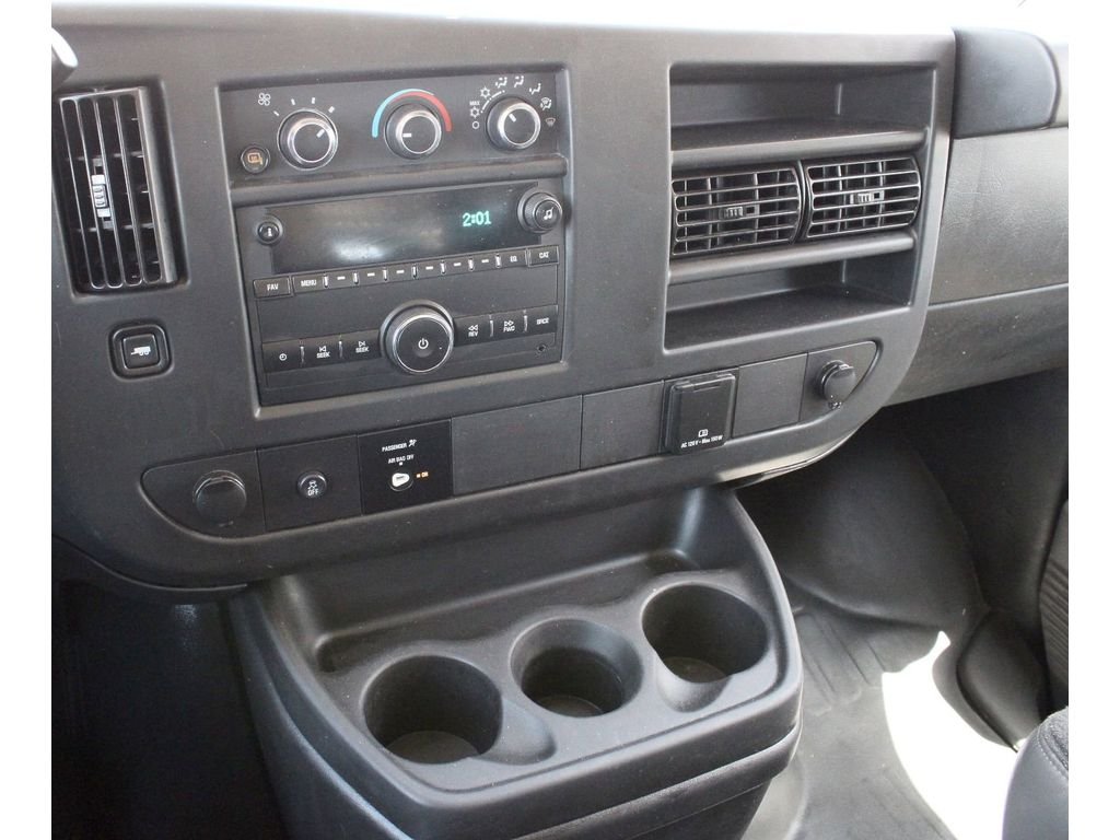 2023 Chevrolet Express Cargo Work Van - Photo 9