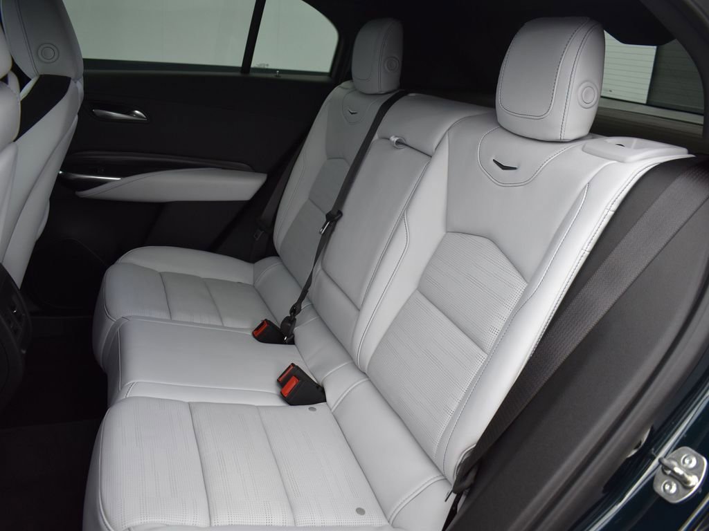 2025 CADILLAC XT4 - Image 27