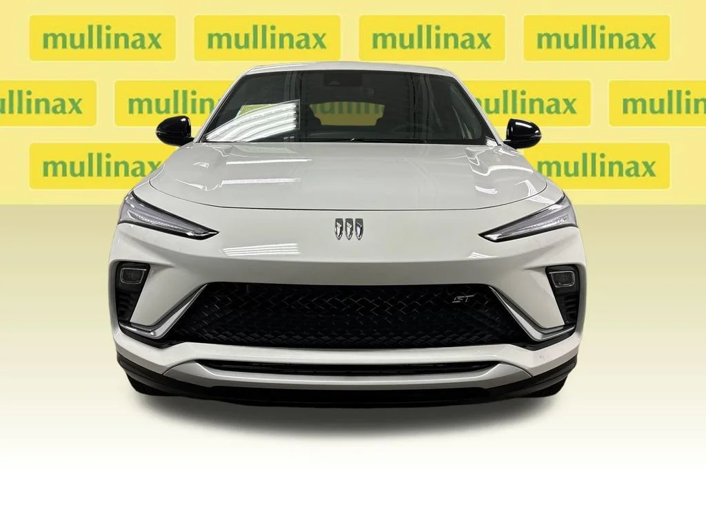 New 2026 Summit White Buick Sport Touring image 5
