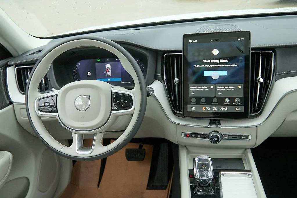 New 2026 Crystal White Volvo Ultra image 23