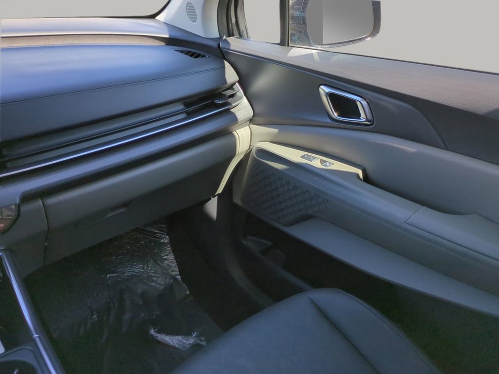 2026 Kia Carnival EX - Photo 21
