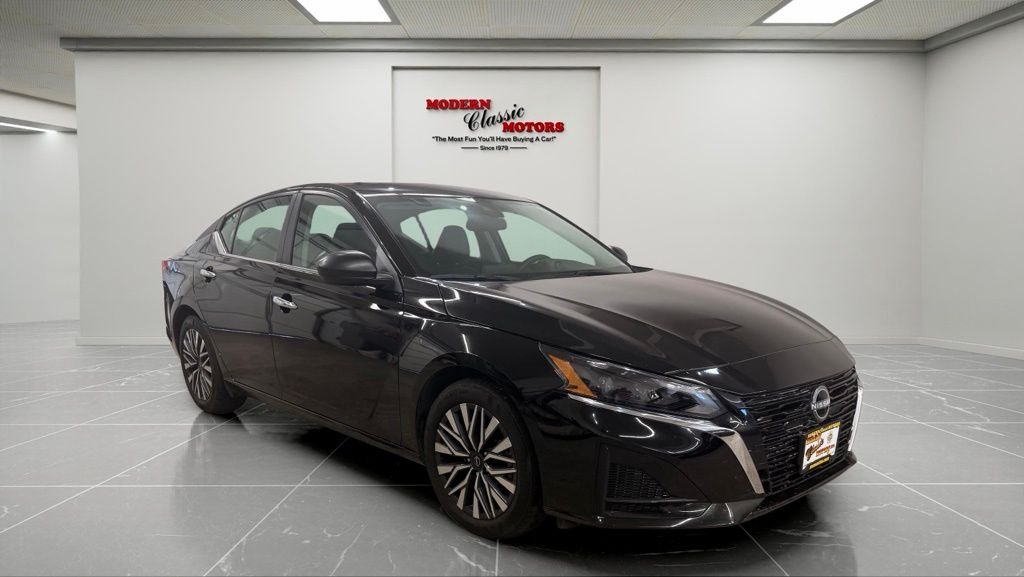 2025 Nissan Altima 2.5 SV's photo