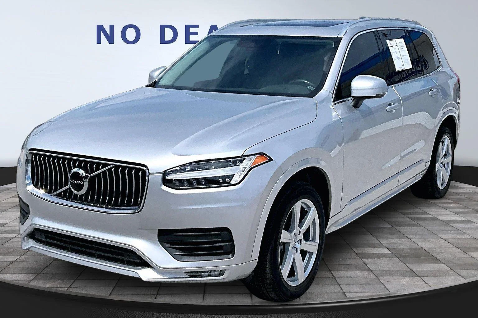 2020 Volvo XC90 T6 Momentum 6 Passenger AWD's photo
