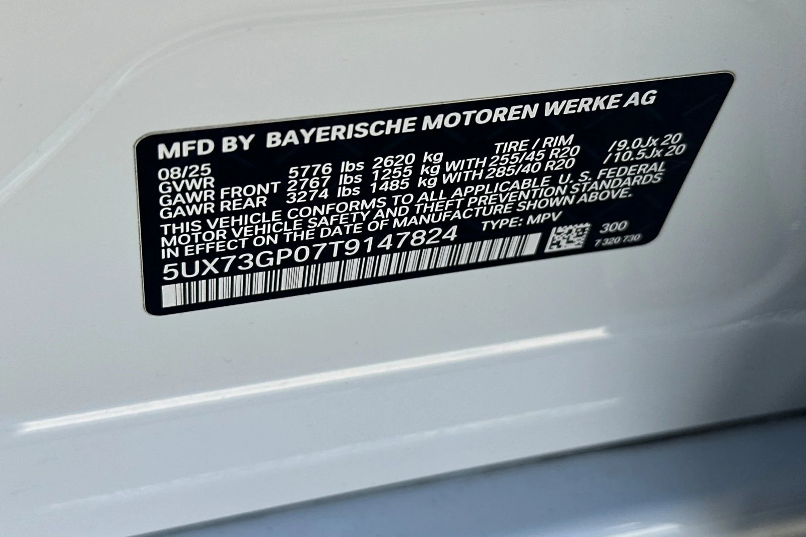Used 2026 White BMW M50 xDrive image 28