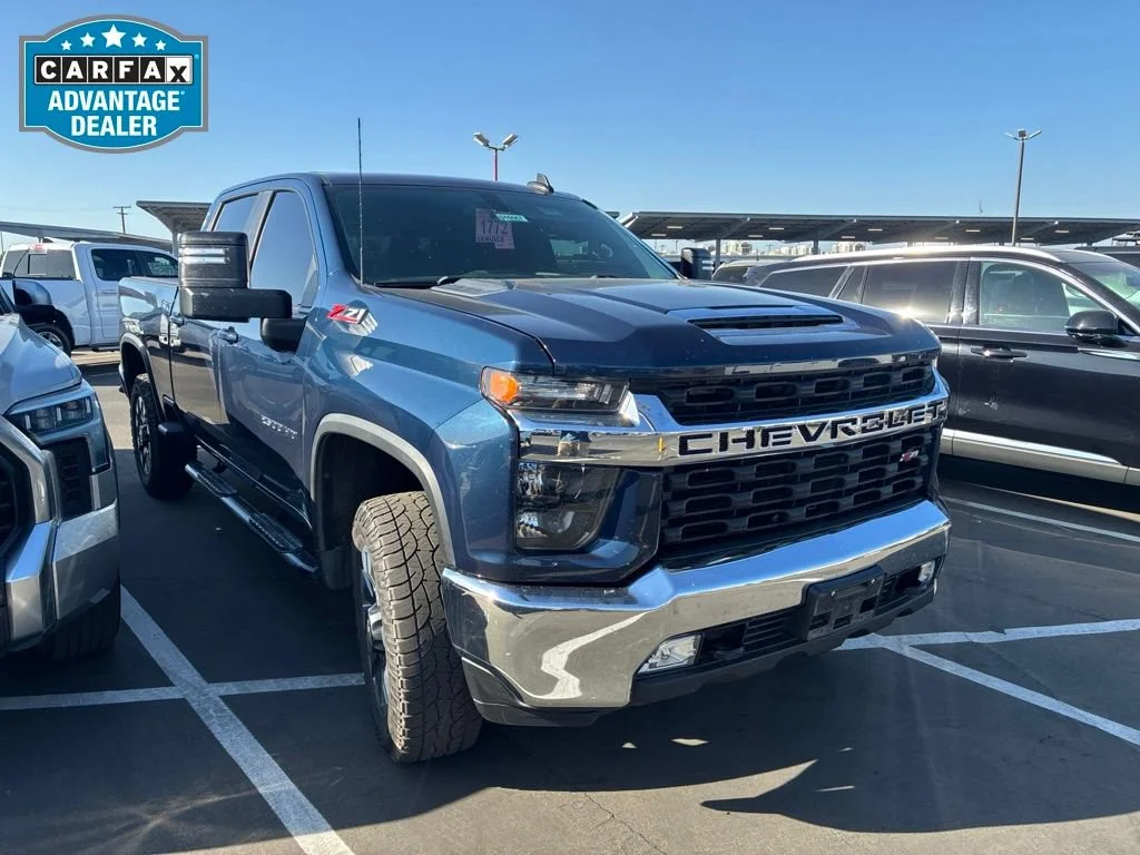 Used 2022 NORTHSKY BLUE METALLIC Chevrolet LT image 1