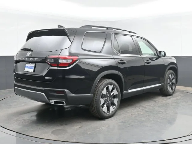 New 2026 Smoke Blue Pearl Honda Touring image 10
