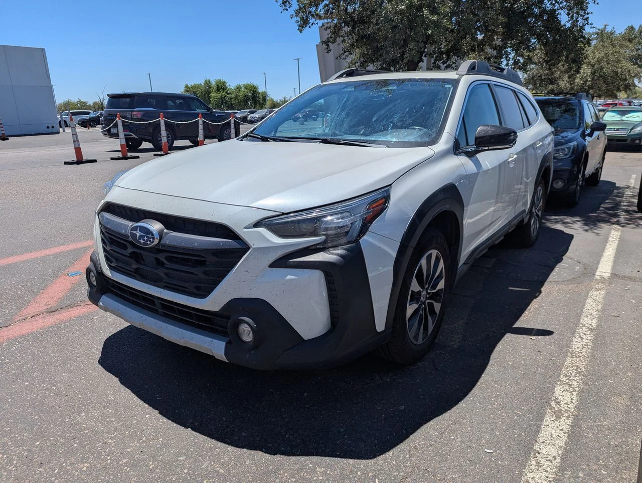 2024 Subaru Outback Limited's photo