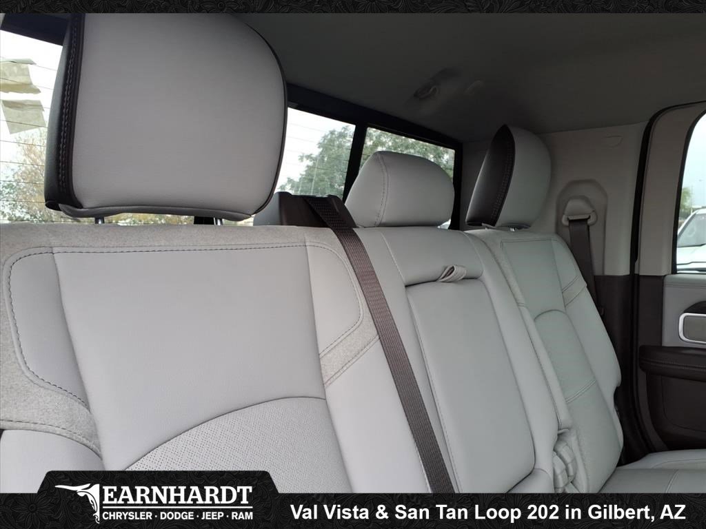 New 2026 Diamond Black Crystal Pearl-Coat Exterior Paint RAM Laramie image 9
