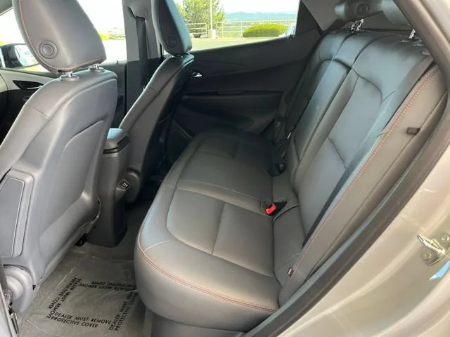 Used 2021 Silver Ice Metallic Chevrolet Premier image 44