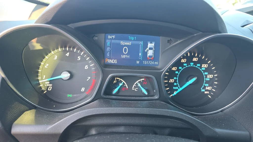 Used 2014 Orange Ford S image 19