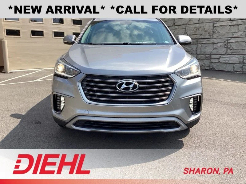 Used 2017 Gray Hyundai SE image 2