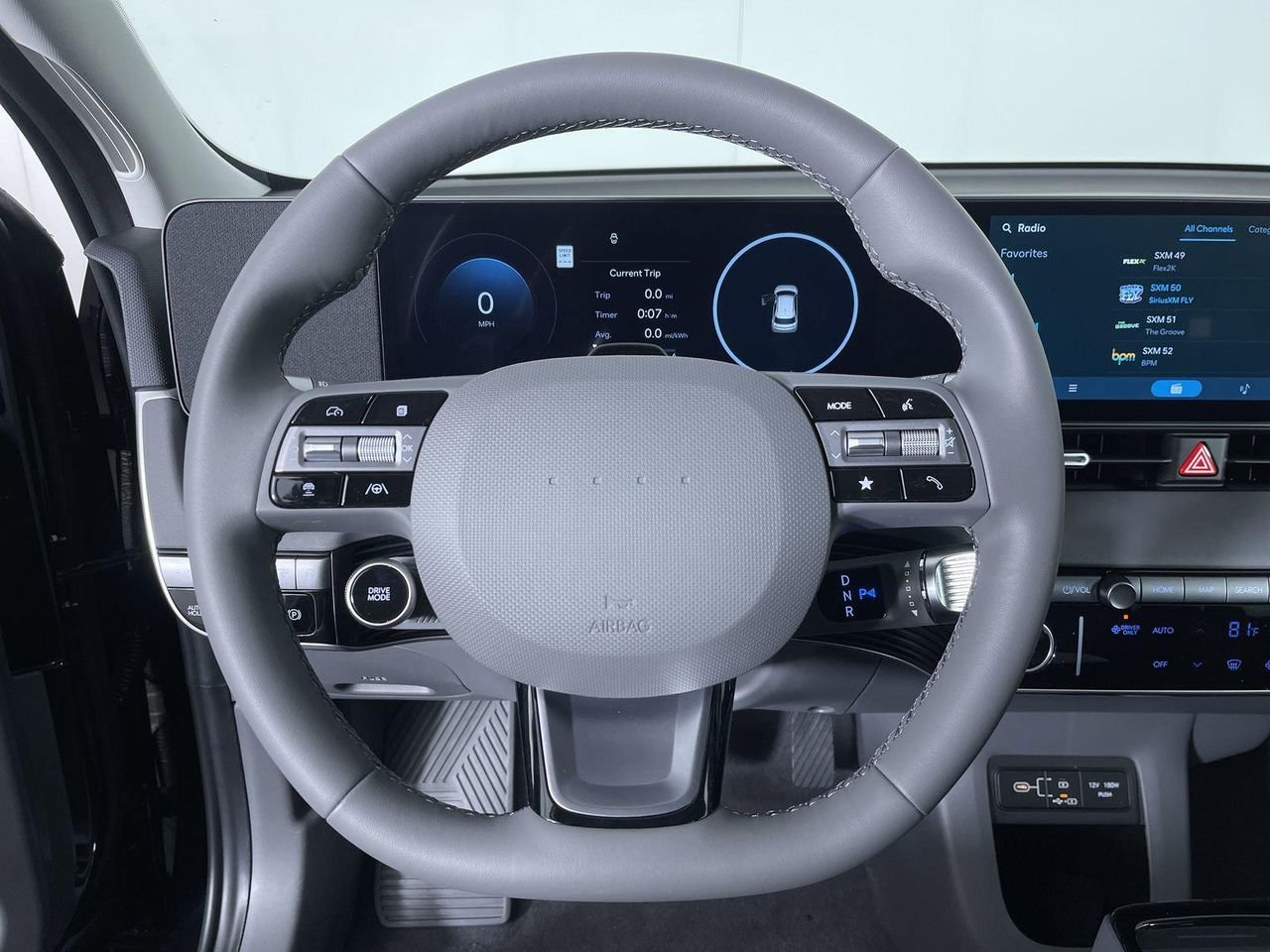 New 2026 Abyss Black Hyundai SEL image 16