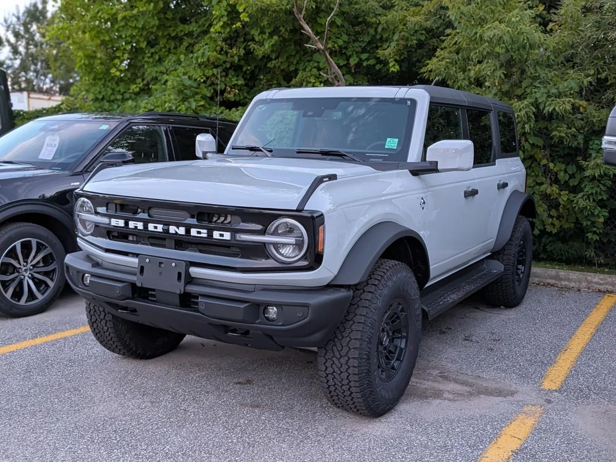 New 2026 Grey Ford Outer Banks image 1