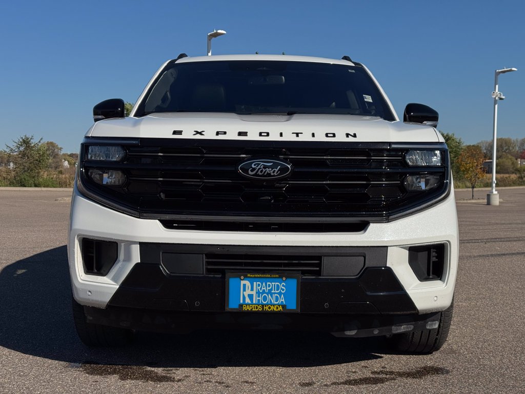 Used 2025 Ford Expedition Platinum with VIN 1FMJU1M81SEA46100 for sale in Coon Rapids, Minnesota