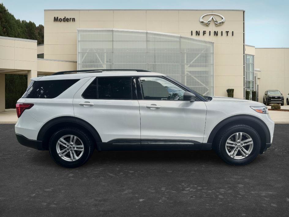 Used 2020 White Metallic Ford XLT image 4