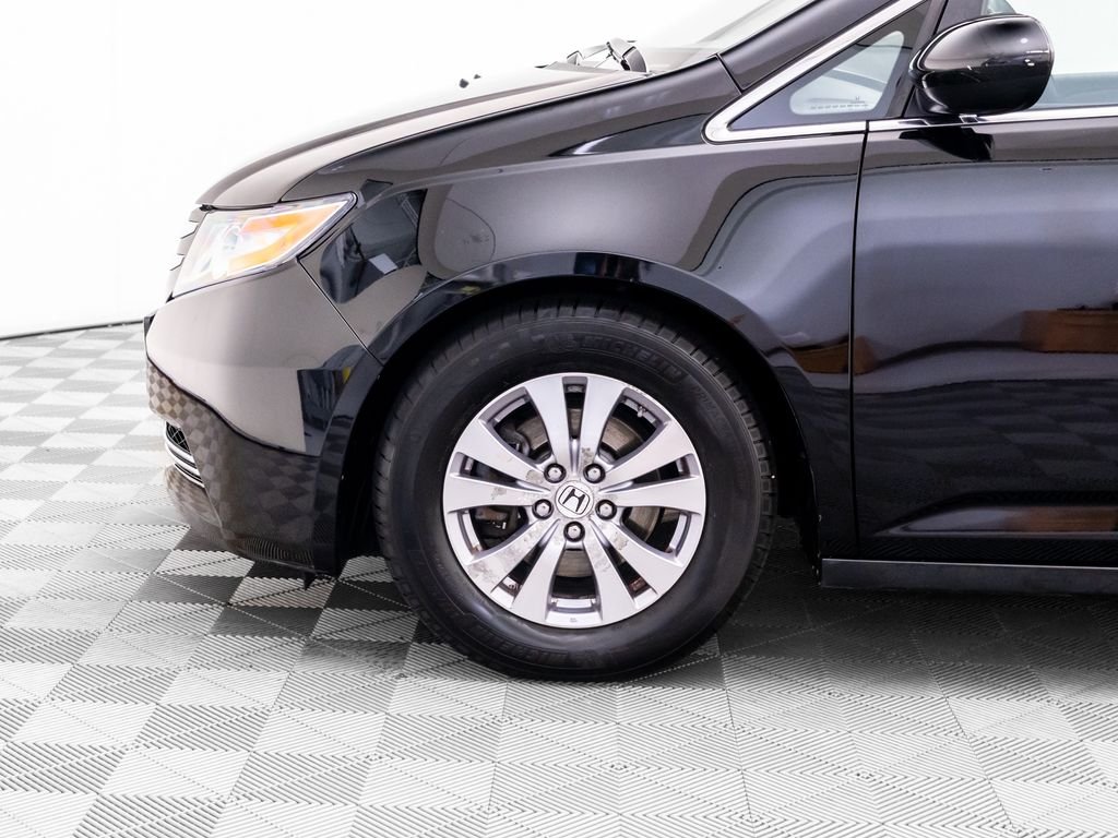 Used 2014 Crystal Black Pearl Honda EX-L image 37
