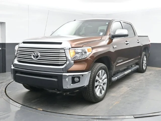 Used 2016 Brown Toyota Limited image 9