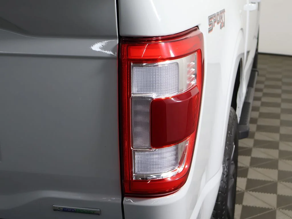 Used 2023 Avalanche Gray Ford Lariat image 21