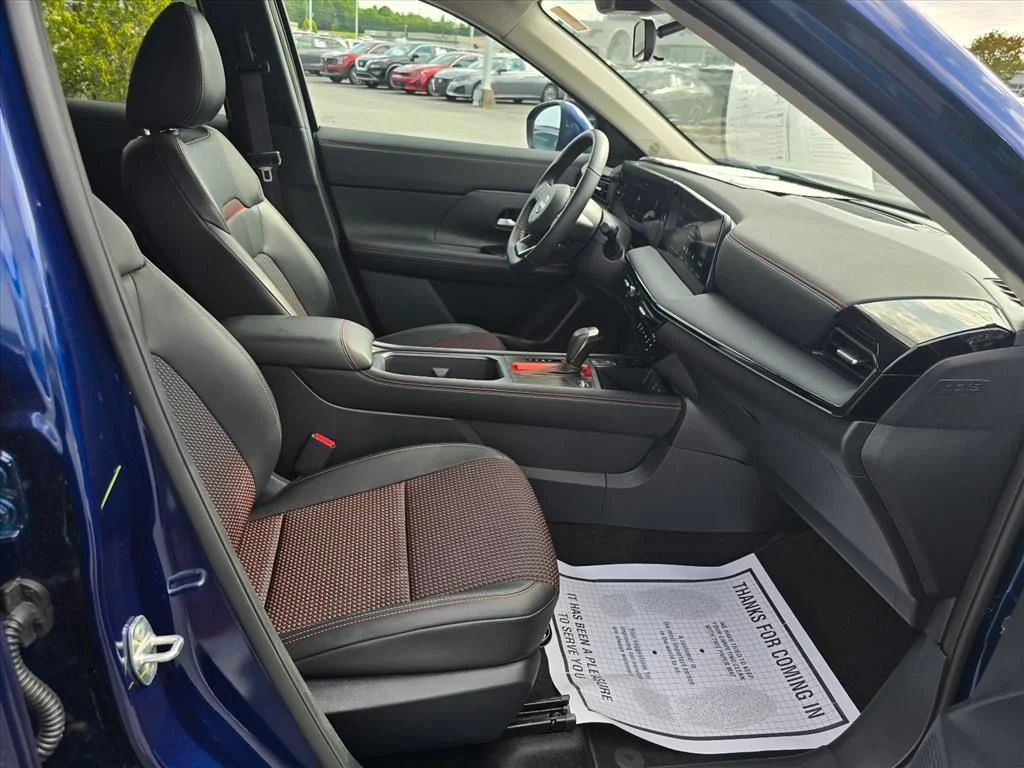 Used 2025 Blue Nissan SR image 14