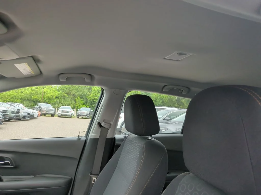 Used 2020 Gray Chevrolet LS image 9