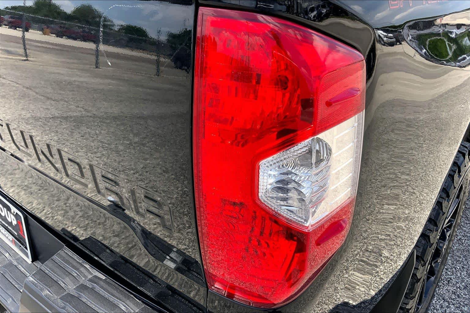Used 2019 Midnight Black Metallic Toyota SR5 image 30