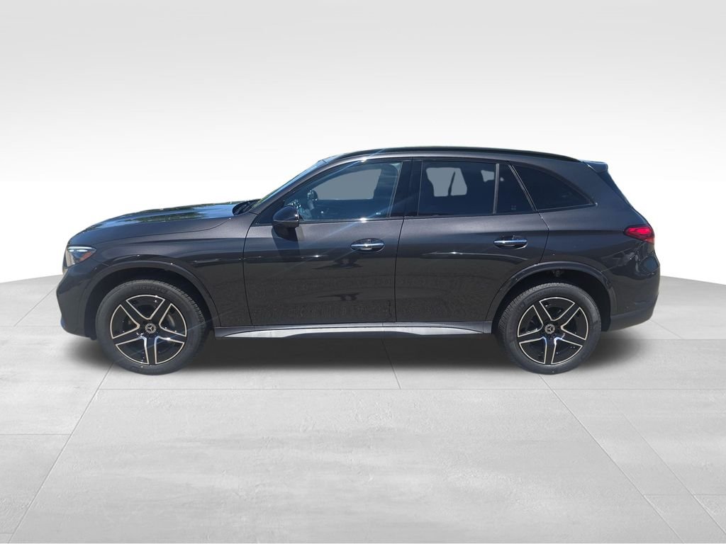 New 2026 Graphite Grey Metallic Mercedes-Benz GLC 300 image 2