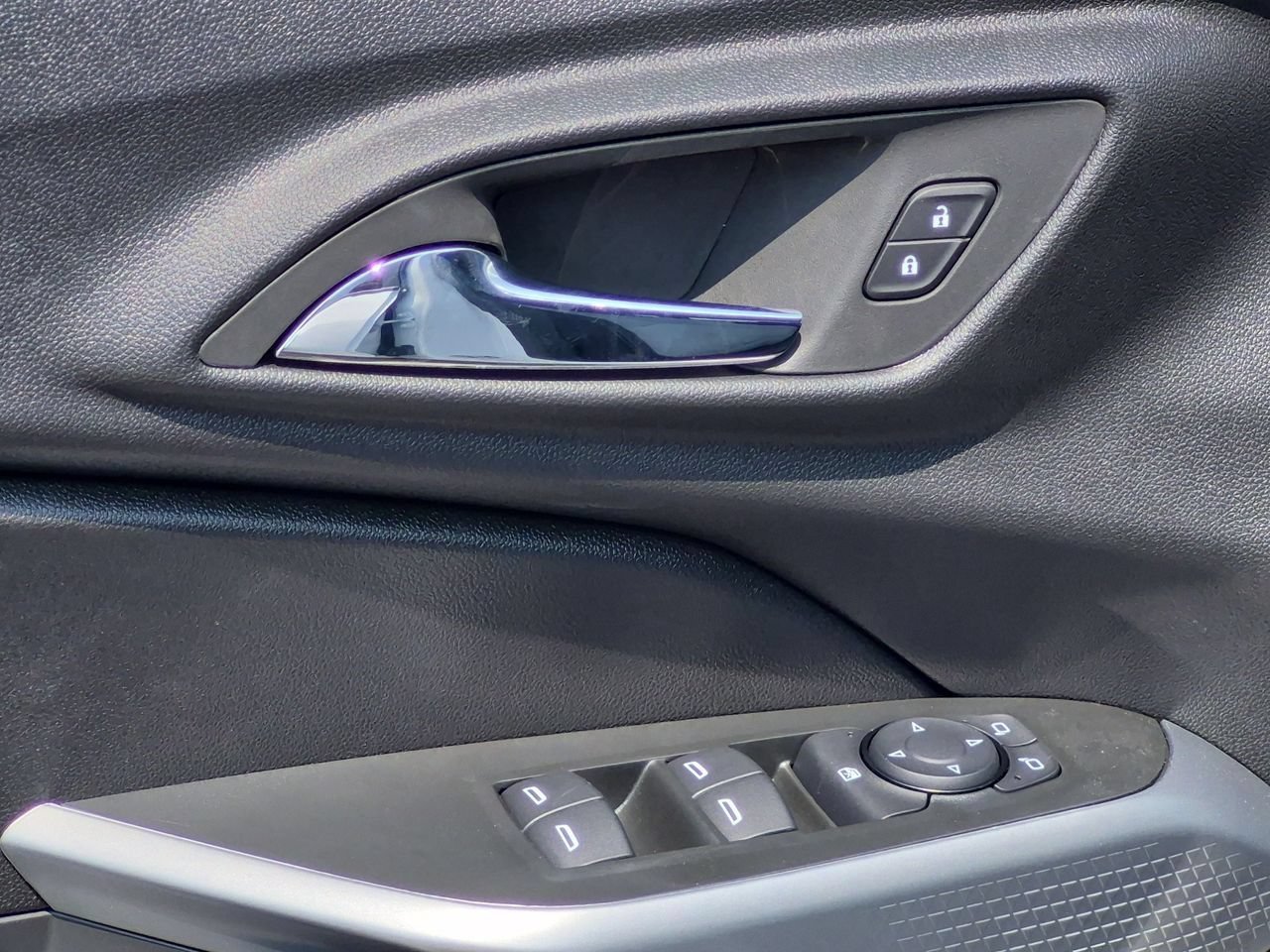 2026 Chevrolet Trax LS - Photo 22