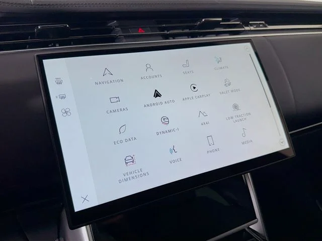 New 2026 Fuji White Land Rover SE image 15