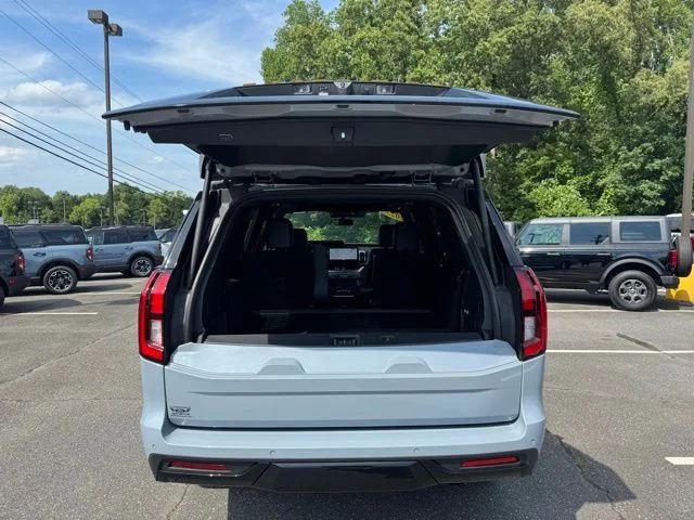 Used 2025 Gray Ford Tremor image 8