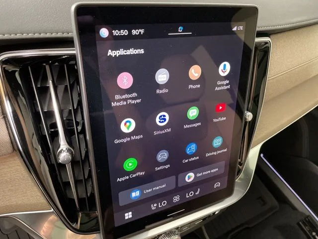 2025 Volvo XC90 Core - Photo 24