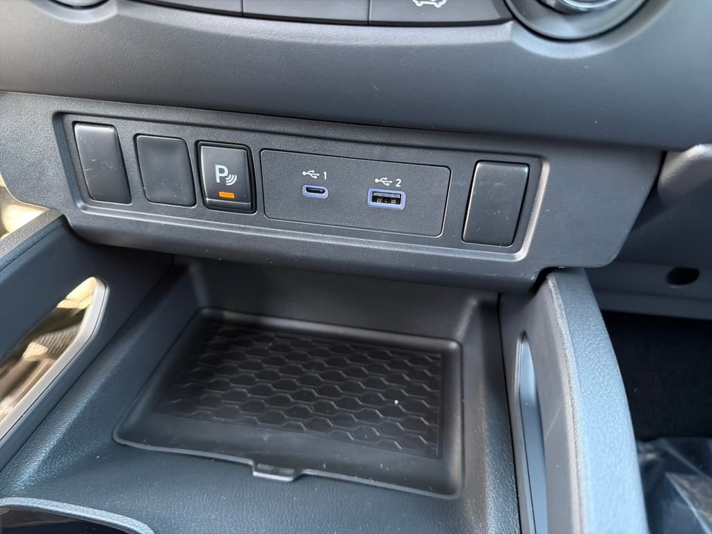 New 2026 Nissan Frontier SV 4D Crew Cab