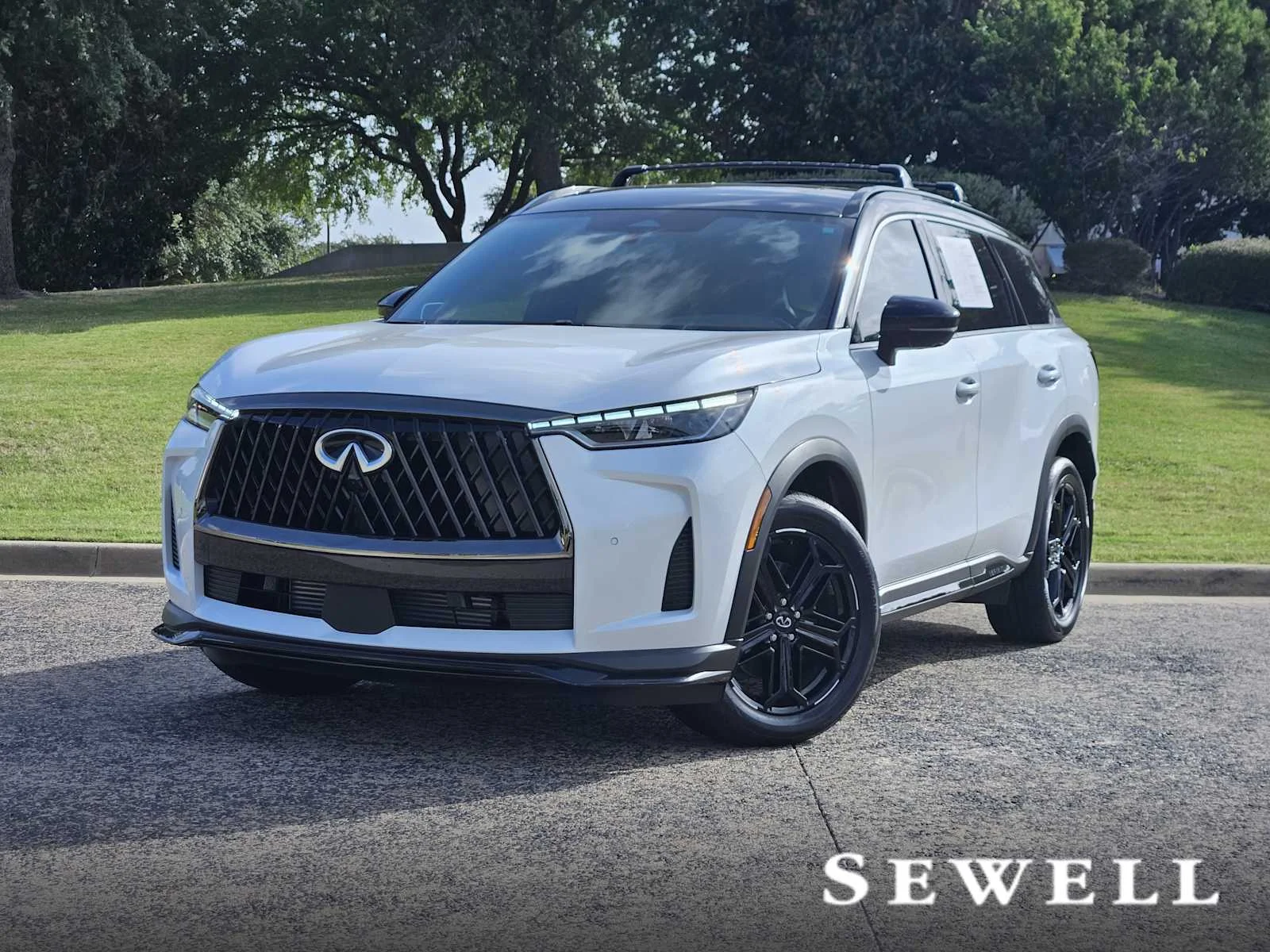 2026 INFINITI QX60 LUXE AWD's photo