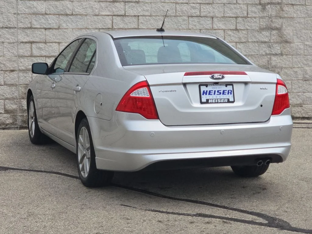Used 2012 Silver Ford SEL image 11