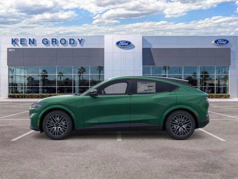 New 2026 Eruption Green Metallic Ford Premium image 4